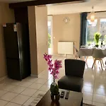 Agreable Maison Proche Gare Avec Parking Gratuit Prázdninový dům