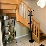 Agreable Maison Proche Gare Avec Parking Gratuit Prázdninový dům *