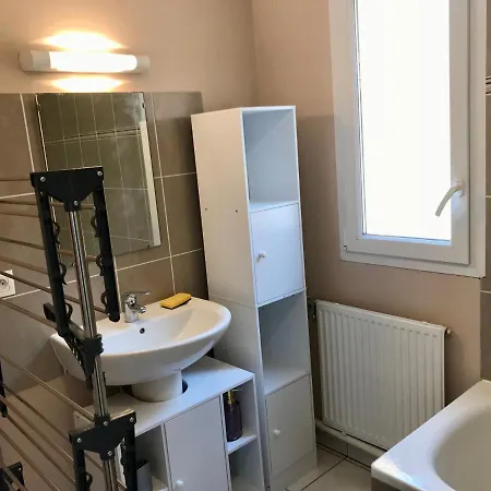 Agreable Maison Proche Gare Avec Parking Gratuit * Le Mans