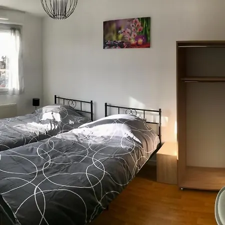 Agreable Maison Proche Gare Avec Parking Gratuit Le Mans