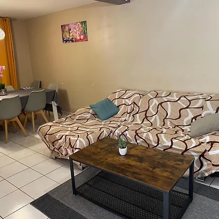 Agreable Maison Proche Gare Avec Parking Gratuit Holiday home