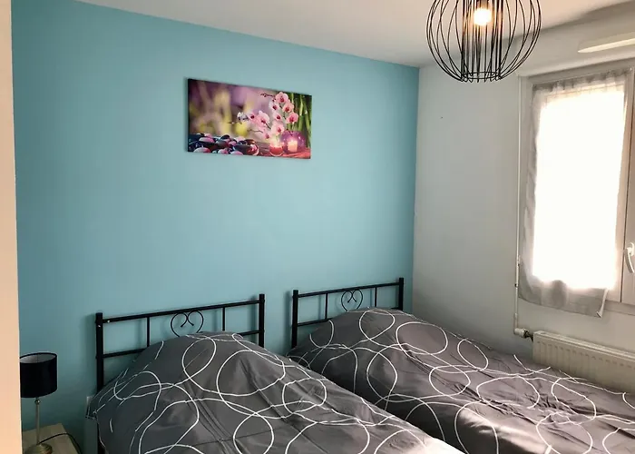 Agreable Maison Proche Gare Avec Parking Gratuit Casa de Férias *