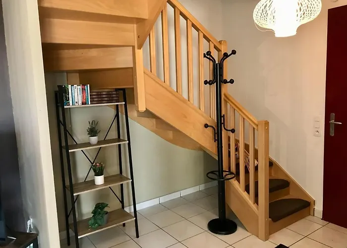 Agreable Maison Proche Gare Avec Parking Gratuit Casa de Férias *